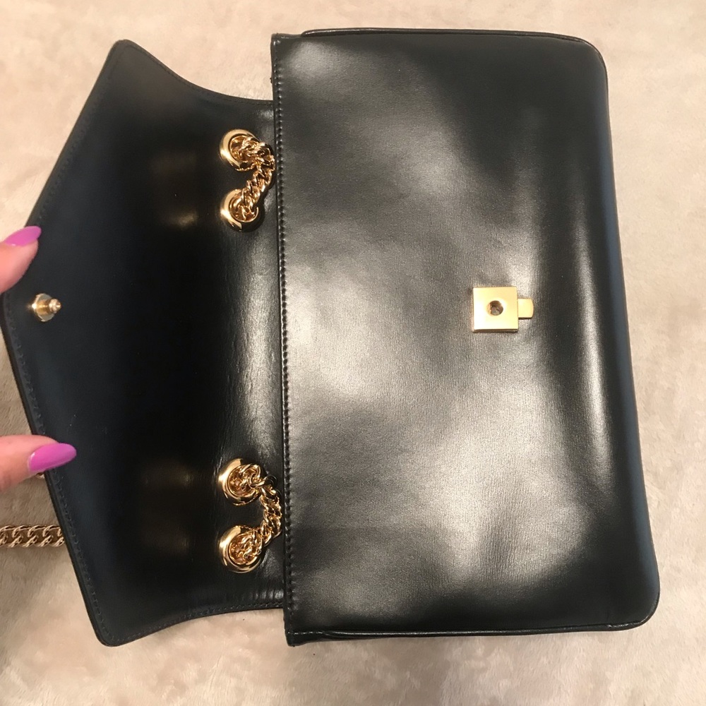 Gucci Rajah Medium Shoulder Bag - Picture 4 of 8
